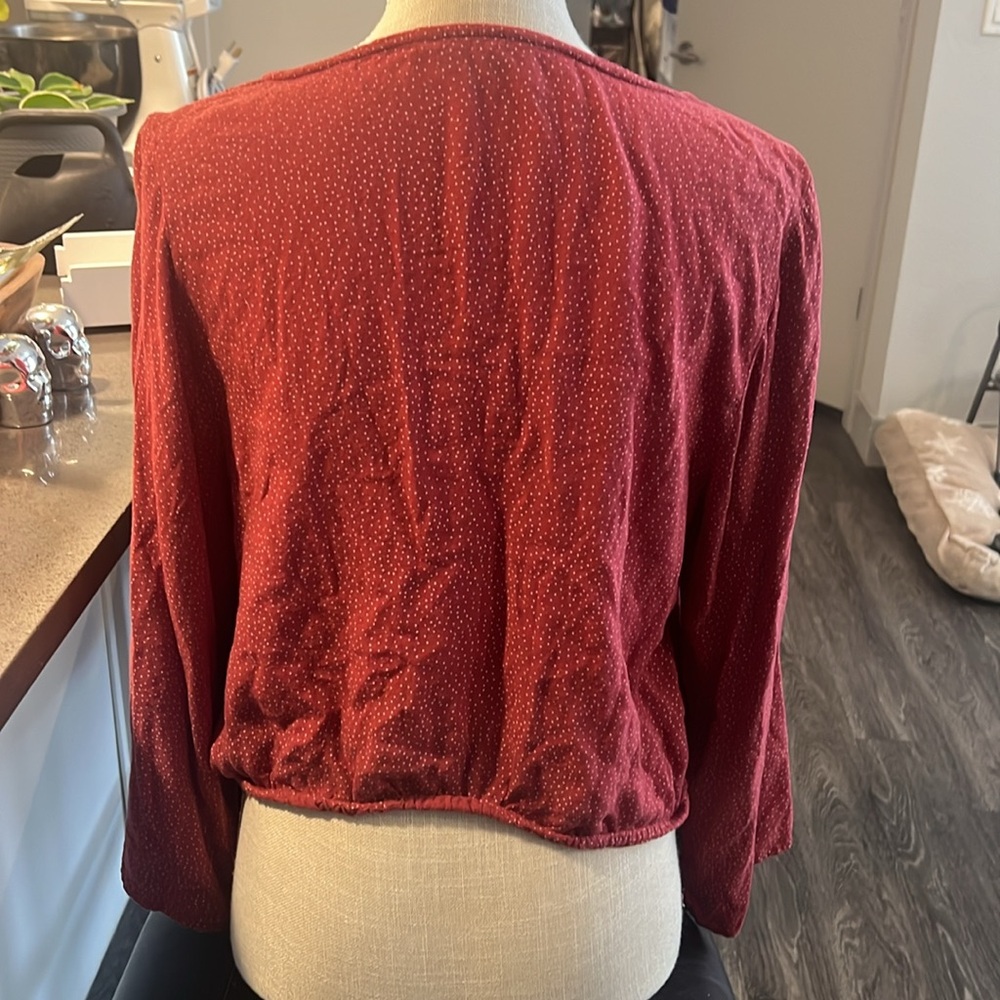 American Eagle Crop Button Down Blouse - image 3